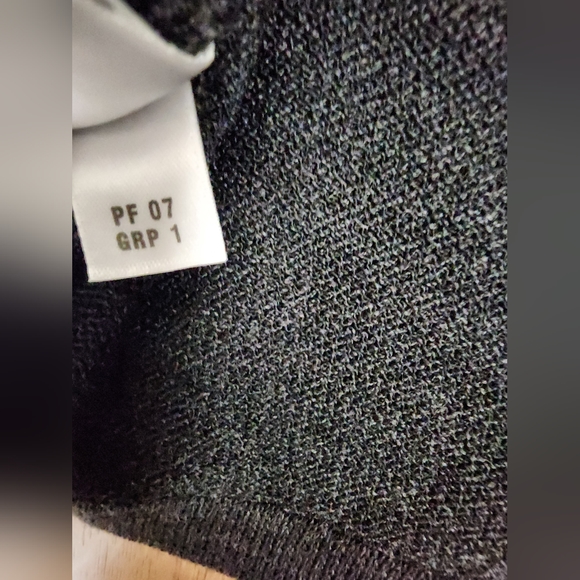 NWT ST. JOHN Santana Knit Wool Blend Tank Top Charcoal Gray Womens Sz S PETITE M - Picture 6 of 6